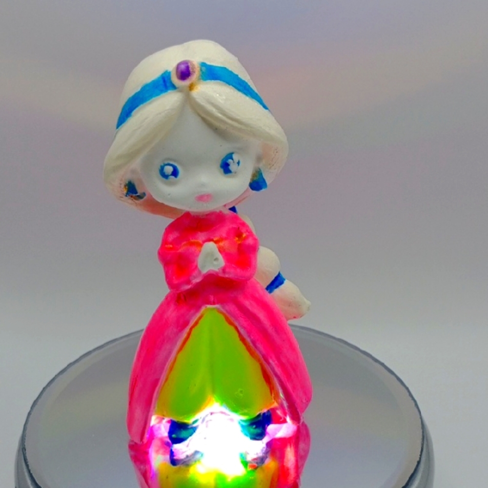 NEW Hand Made 💕 Princess LED Light-Up Toy - Pink and Blue
